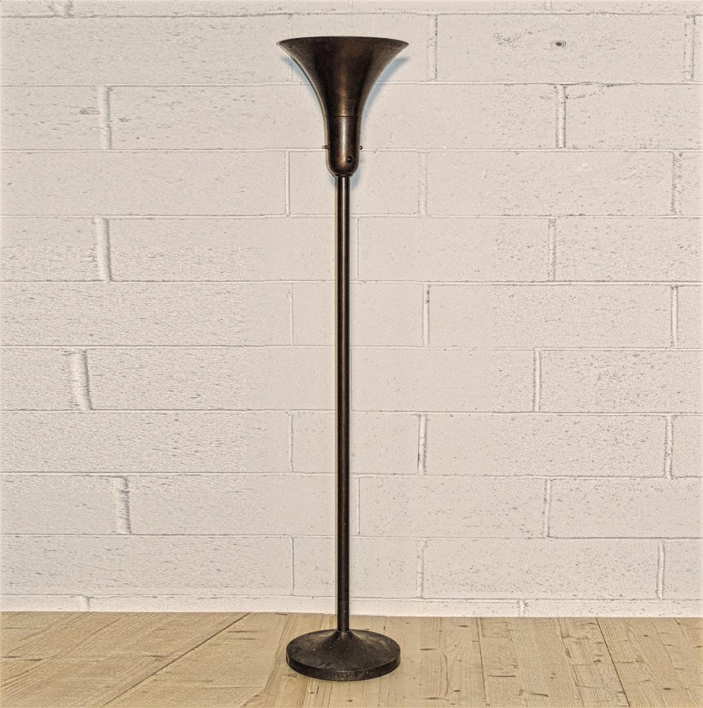 Lampada da terra Luminator