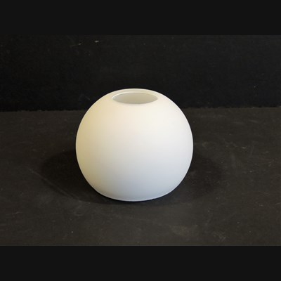 Trequarti sfera bianco latte satinata Ø mm. 79,5  V 33 S