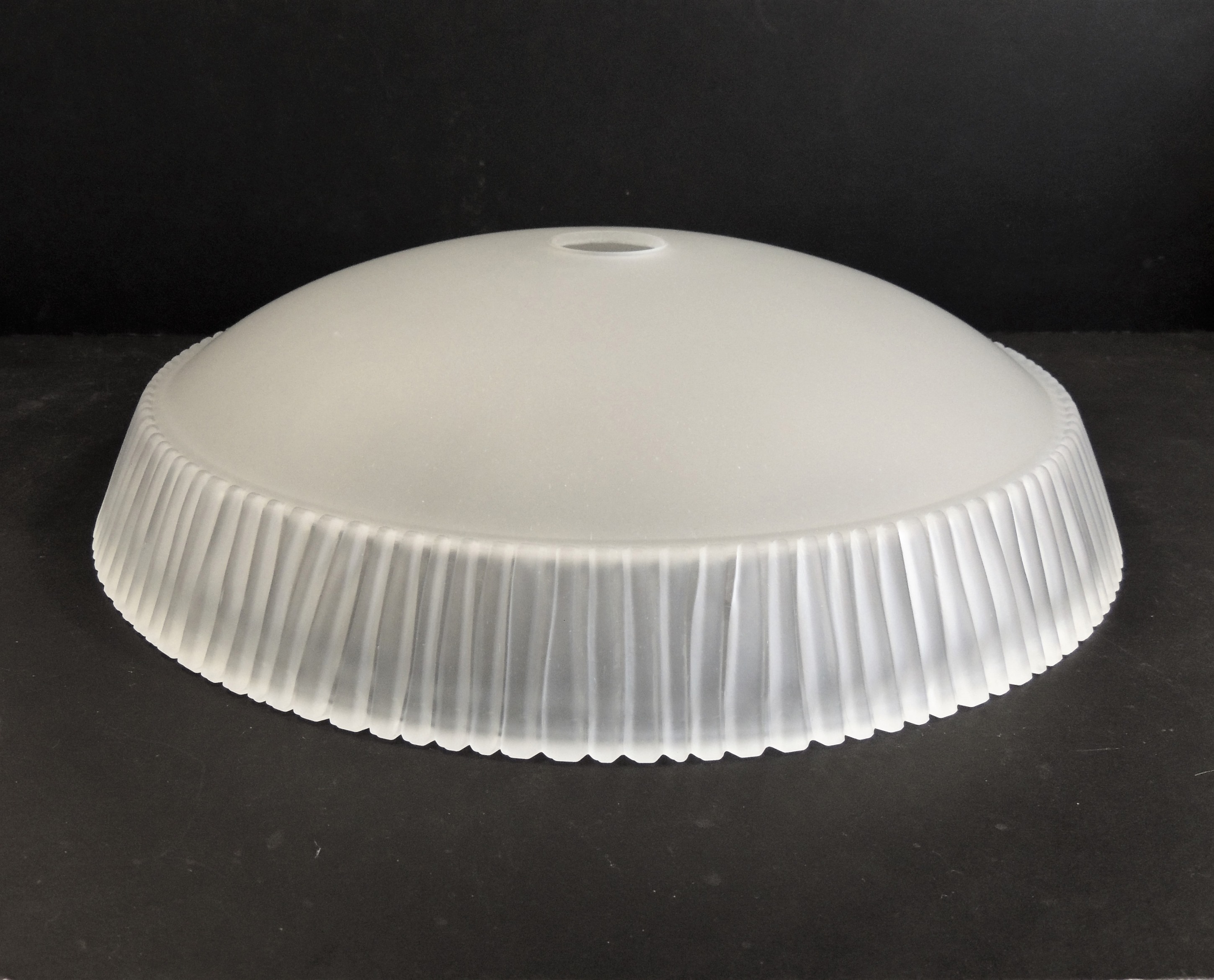 Glass Parts For Lamps And Chandelier To Restore Or Repair Your Lamps And Chandeliers Lamps Glass Shade Spare Rossi Illuminazione Vicenza